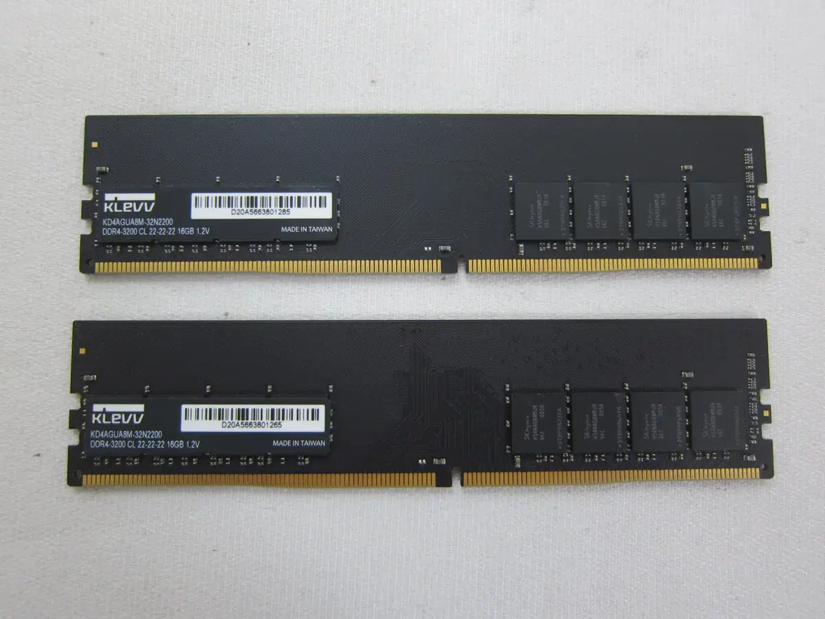 KLEVV DDR4-3200 16Gx2 32Gセット　中古品 Jual Memory / RAM KLEVV DDR4 Value Series PC25600 3200MHZ
